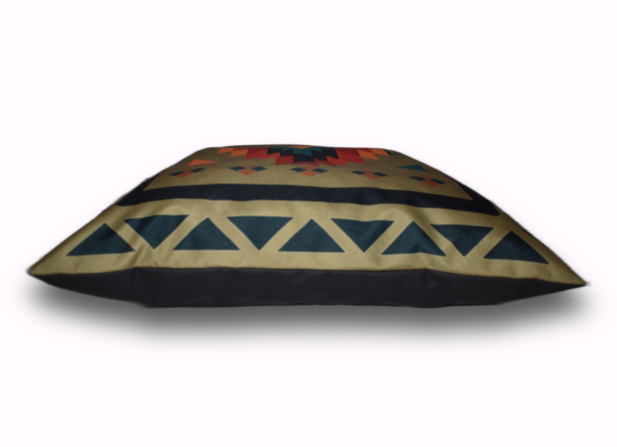 Ležišče à la Cushion – Temno rdeča